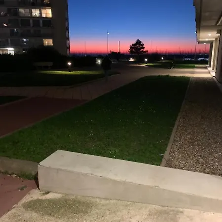 Διαμέρισμα Studio Port De Plaisance