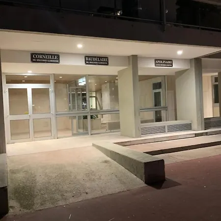 Διαμέρισμα Studio Port De Plaisance